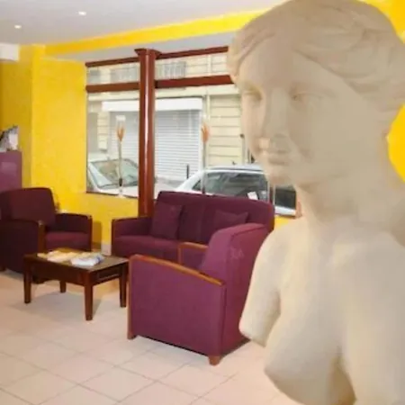 Printania Porte De Versailles Отель