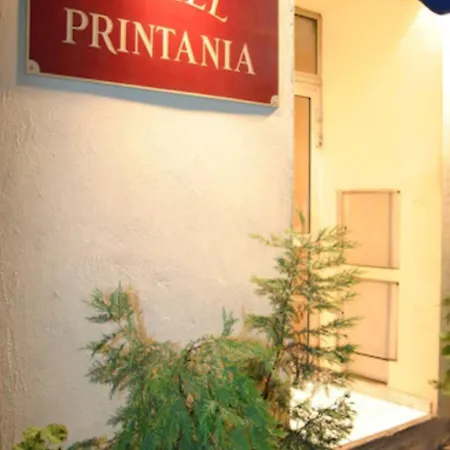 Отель Printania Porte De Versailles