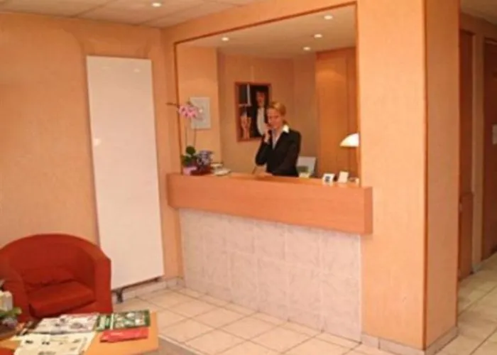מלון Printania Porte De Versailles פריז
