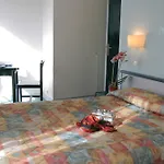 Printania Porte De Versailles 2* Paris